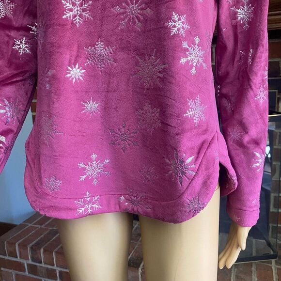 Emily Daniels Woman Snowflake Long Sleeved T Shirt Purple Small Sweatshirt new - Picture 5 of 16